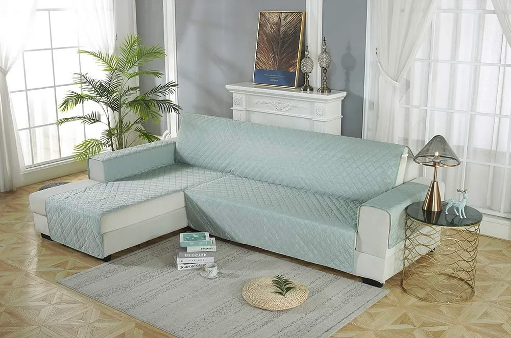 Vải bọc sofa chống thấm nước có thể giúp cho ghế không bị ướt và giữ được độ bền của sofa