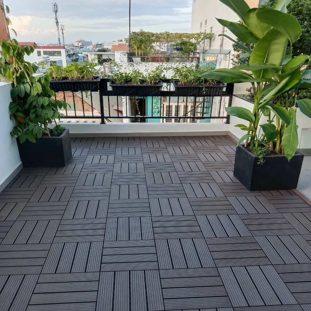 Gỗ nhựa composite lót sàn ban công ngoài trời