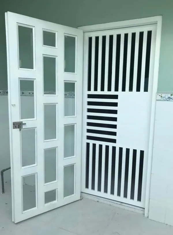 Mẫu cửa sắt 1 cánh đơn giản, hiện đại cho phòng ngủ