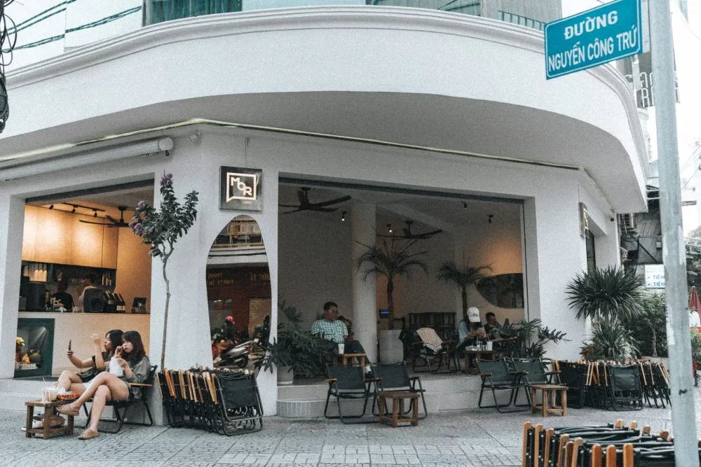 Khu vực Quận 1 cũng không thiếu các cửa hàng cafe 24h