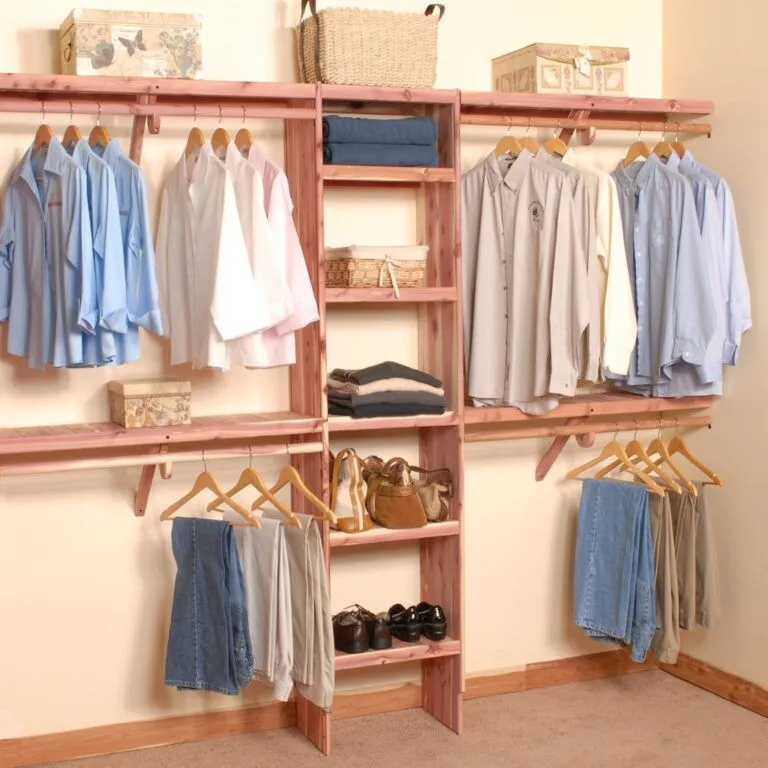 Kích thước tủ quần áo treo tường khá linh hoạt