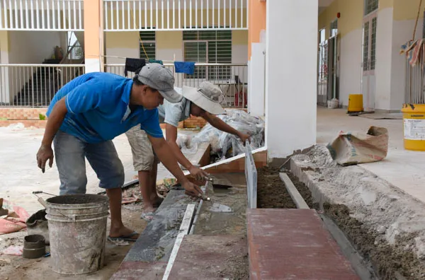 Thi công xây dựng bậc tam cấp