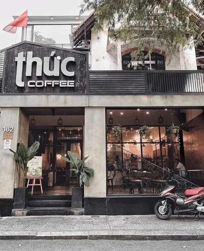 Thức Coffee là một trong những quán cafe phục vụ 24h ở khu vực Quận 1