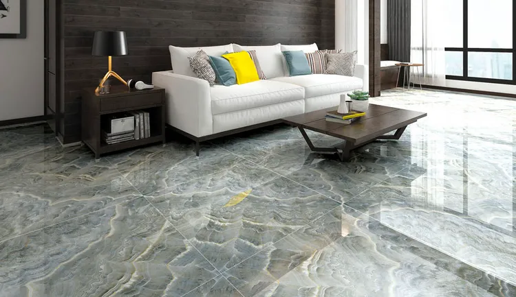Với bề mặt bóng, gạch men bóng thường được sử dụng để trang trí tường, sàn, cầu thang, bể bơi