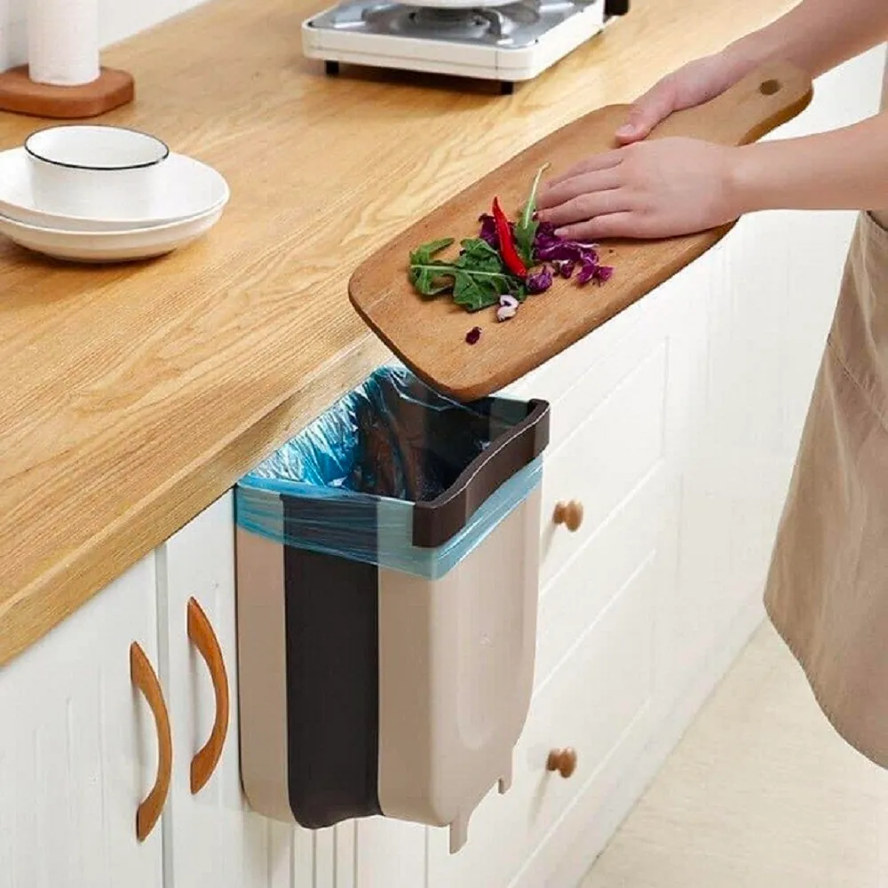 Thùng rác gia đình cho phòng bếp với thiết kế dễ dàng đính vào cửa tủ, thu gom rác dễ dàng