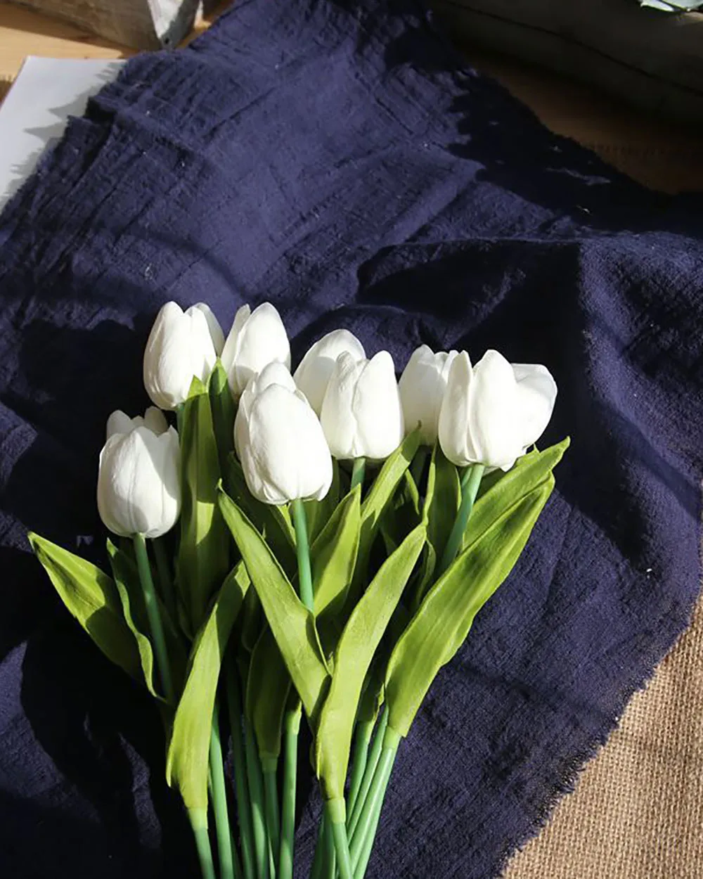 Set 10 Cành Hoa Tulip Trắng