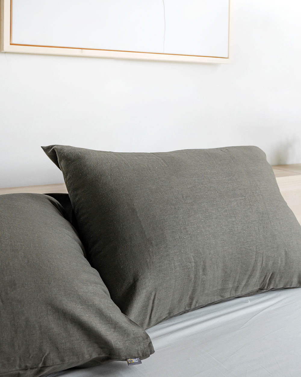 Cặp Vỏ Gối Nằm Linen Fika Xám Đậm