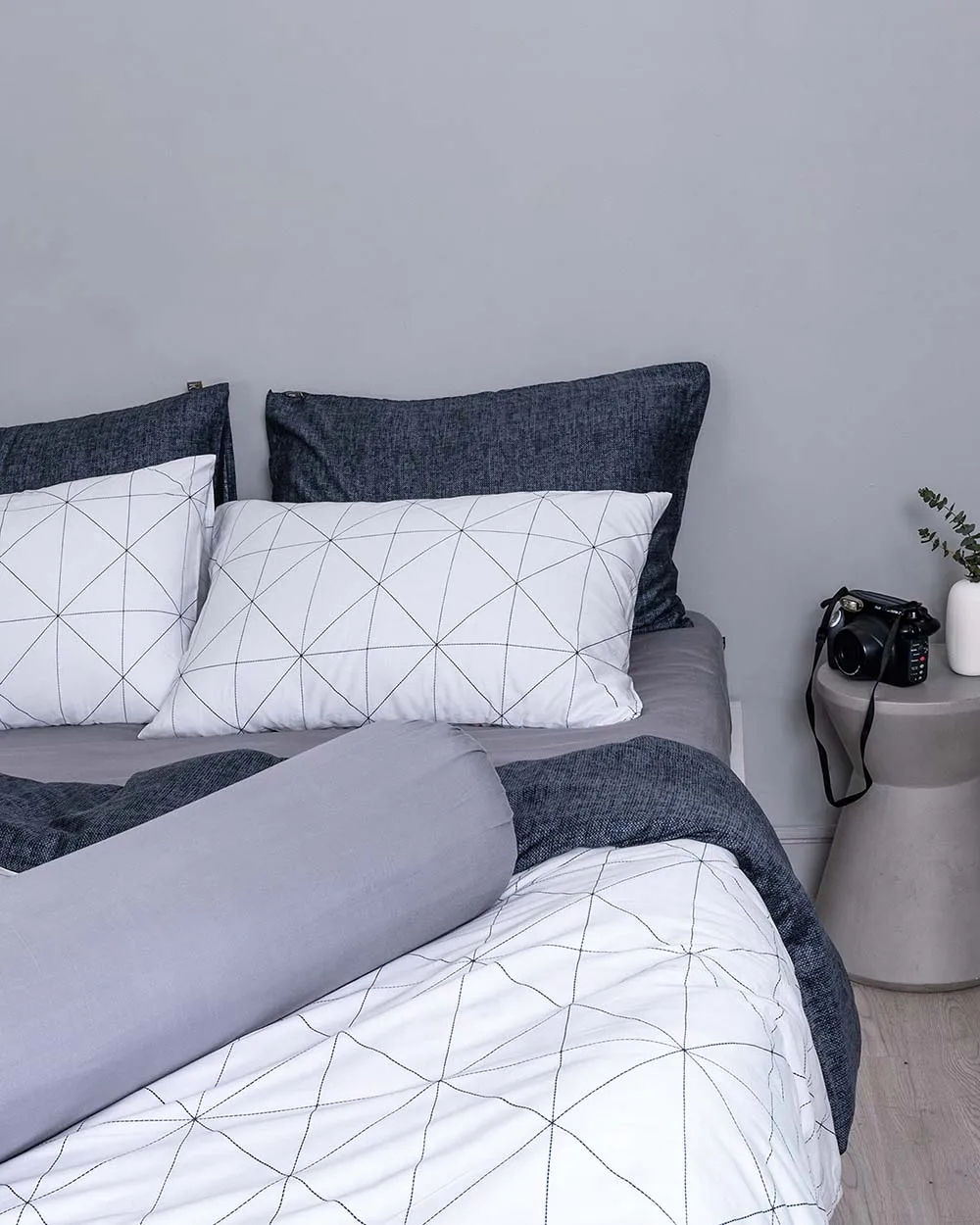Cặp Vỏ Gối Nằm Silk Hari B